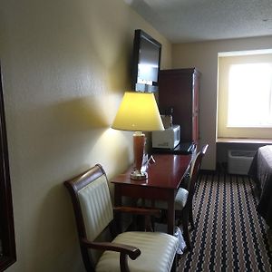 Queen Room Two Queen Beds